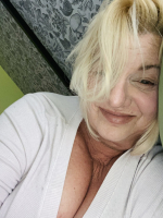T.T.M\'s  Best Mommy Experiance! Boy\'s cannot resist my nurturing voice or my natural DDD\'s it is my pleasure to drain your cock!