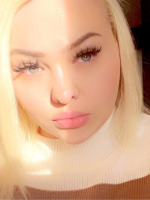 I woke up and I\'m all wet and throbbing for you