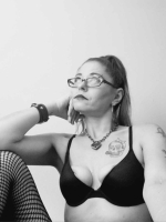 Submit to Mistress Jennabelle