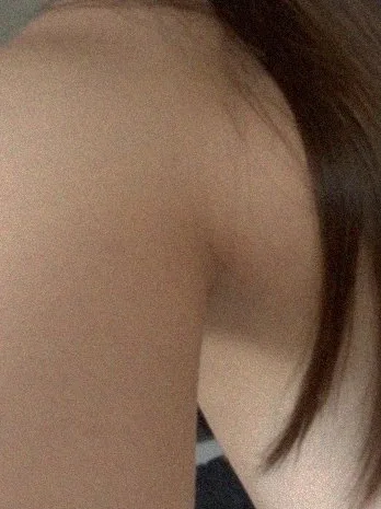 Latina girl tit