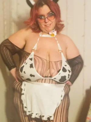 Cow goddess - 9 NSFW pics