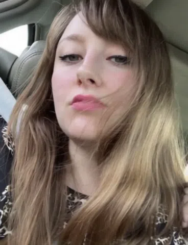 Cold Shoulder Cunt