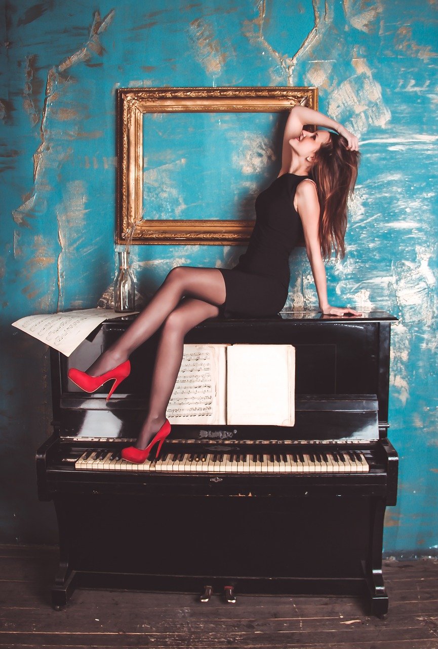 Sexting Voyeurism Fantasy