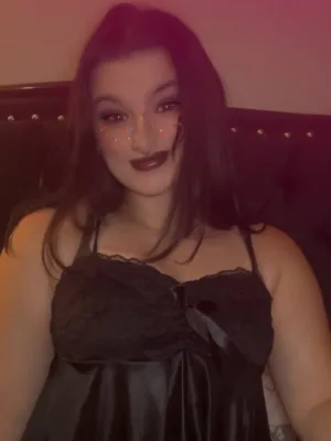 Mystic Morticia