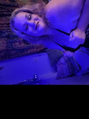 Cheap trashy whore