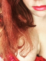 Pretty redhead BBW natural 38DDD bust