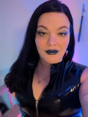 Cuck and Cock Confession Hotline