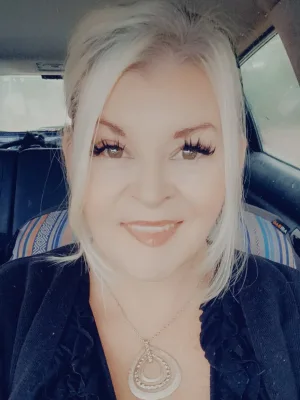 Naughty Cougar On The Prowl