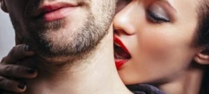 shutterstock_Woman-Kissing-Man