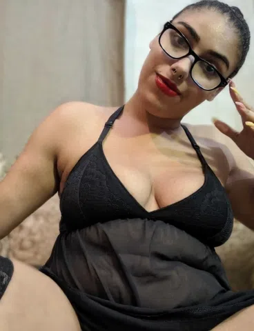 Curvaceous Rae