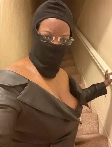 Chocolate Goddess Into Kinky Fetishes