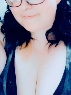 Bow to the Queen