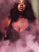 Ultra Busty Nymph Miss Taylor Juggs