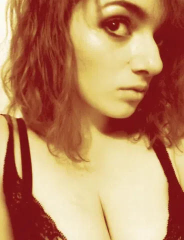 Wishing to be the friction in your jeans