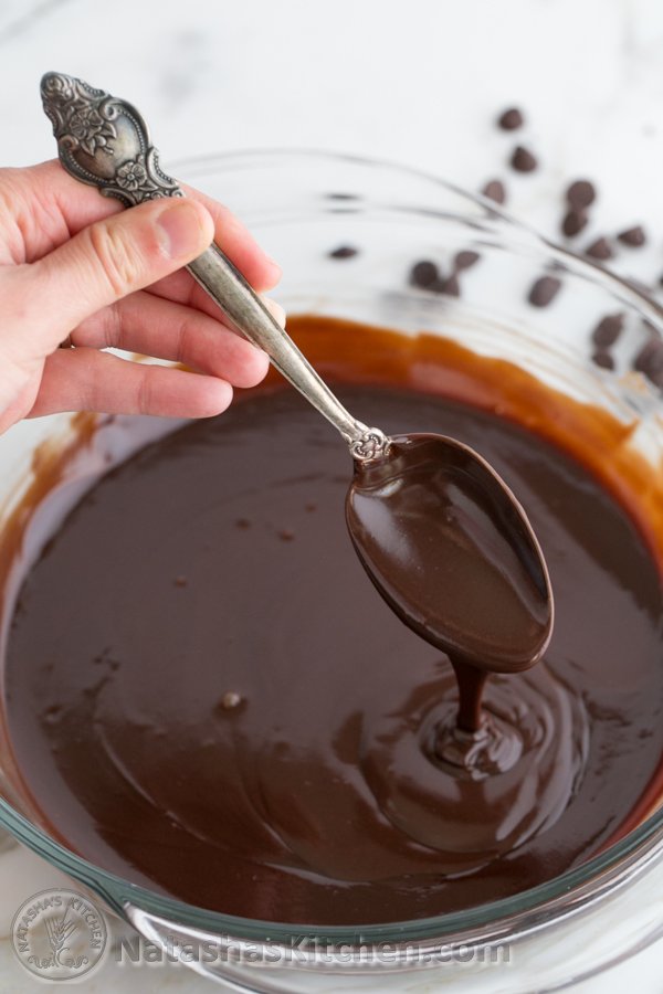 chocolate syrup