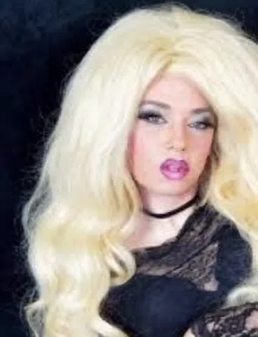 Kinky Trans Girl for Naughty Fun