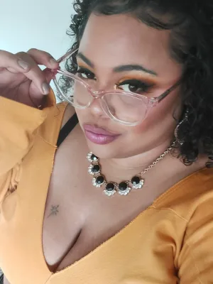 STOP OVERTHINKING IT. CALL MISTRESS HONEY.