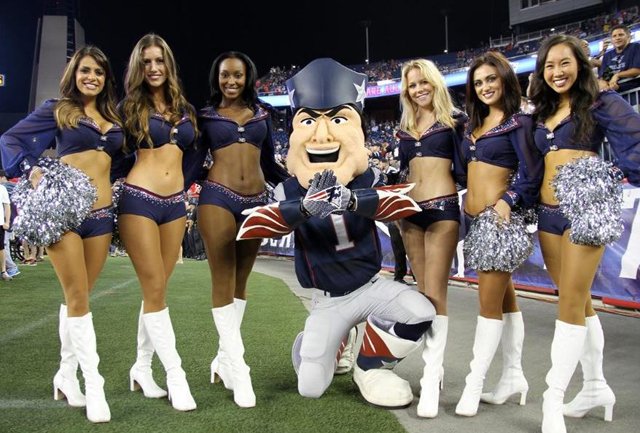 patriots cheerleaders