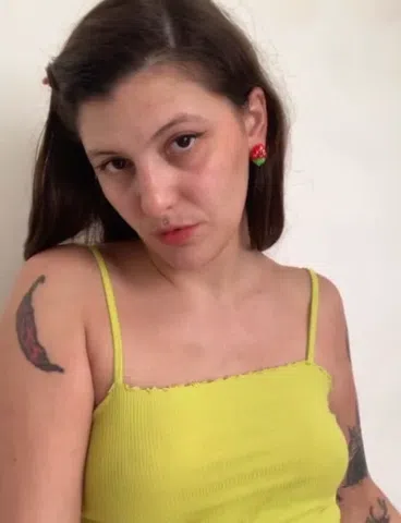Dommestic Queen Helena