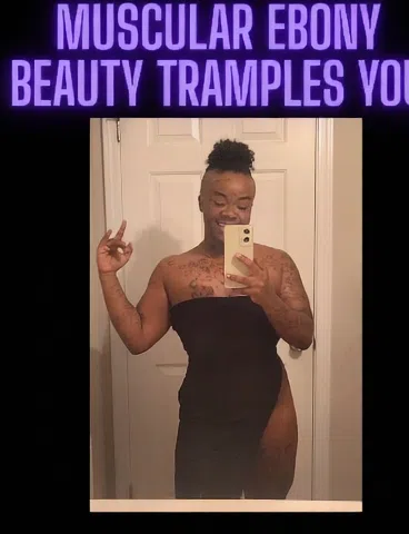 EBONY MUSCLE TRAMPLES YOU