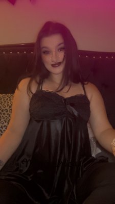 Photo posted by Mystic Morticia