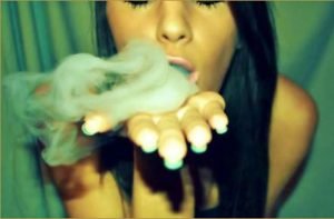 AphrodisiacWeed-WomenAndPot_jpg-