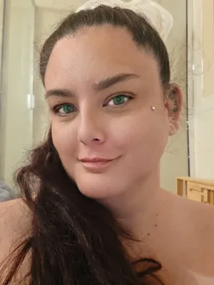 MaryJaneLux