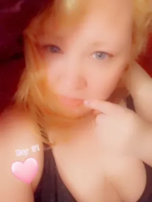 Can you make this goddess happy?