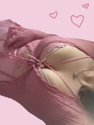 Pretty girl who needs a dominant daddy to take care of her and tell her what to do
