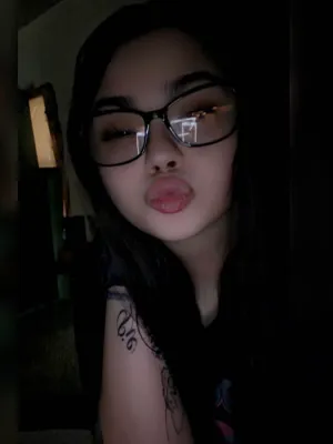 21 YO Asian Girl Here to Listen and Talk
