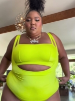 Big ass Lizzy