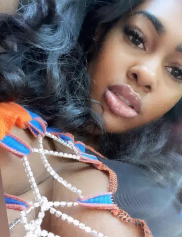 let me empty your wallet pay pig for thick latina