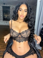 Goddess Ari Banks
