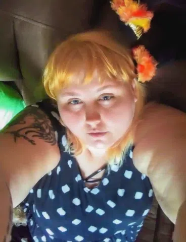 Meadow The Freaky Bisexual