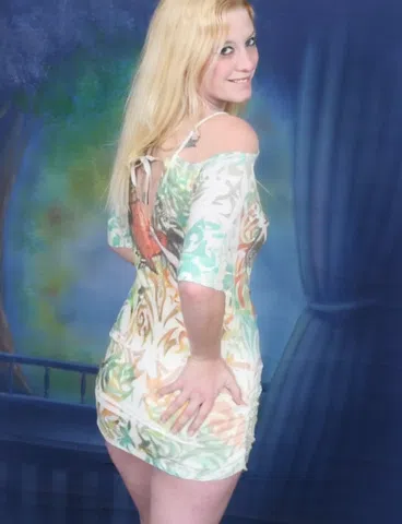 6 foot 4 inch Blonde Beauty Waiting