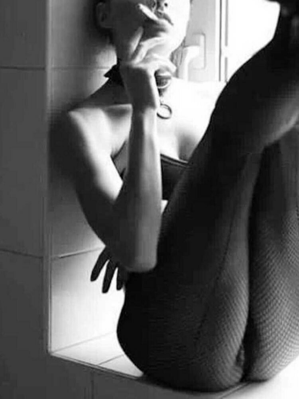 Mature Sexy mommy milf at your service