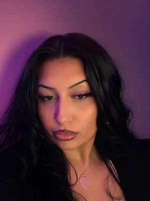 Love Advisor Lina Love Advisor Lina