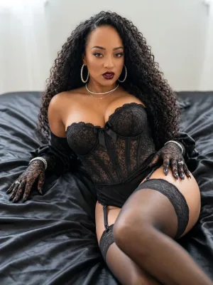 Sweet to Crave. Deadly to Disobey.