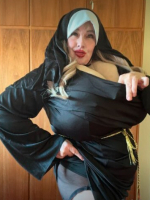 Tell me your darkest desires, im here to listen