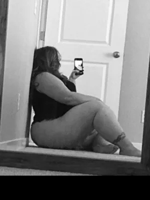 Mistress or Goodgirl, Femdom, Seductive curves