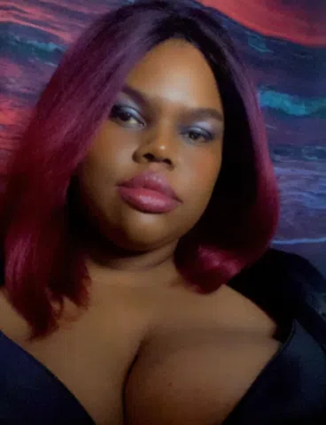 QueenSymoneJ