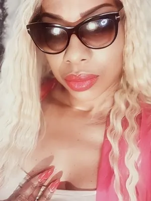 PAY ME OR PAY ME NO ATTENTION Fem Domme  Fin Domme I will Drain your Wallet SILENT CALLS