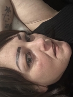 Submissive seeking her dom