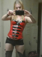 Blondes go wild