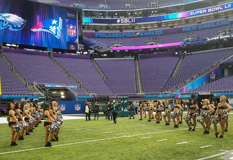 cheerleaders
