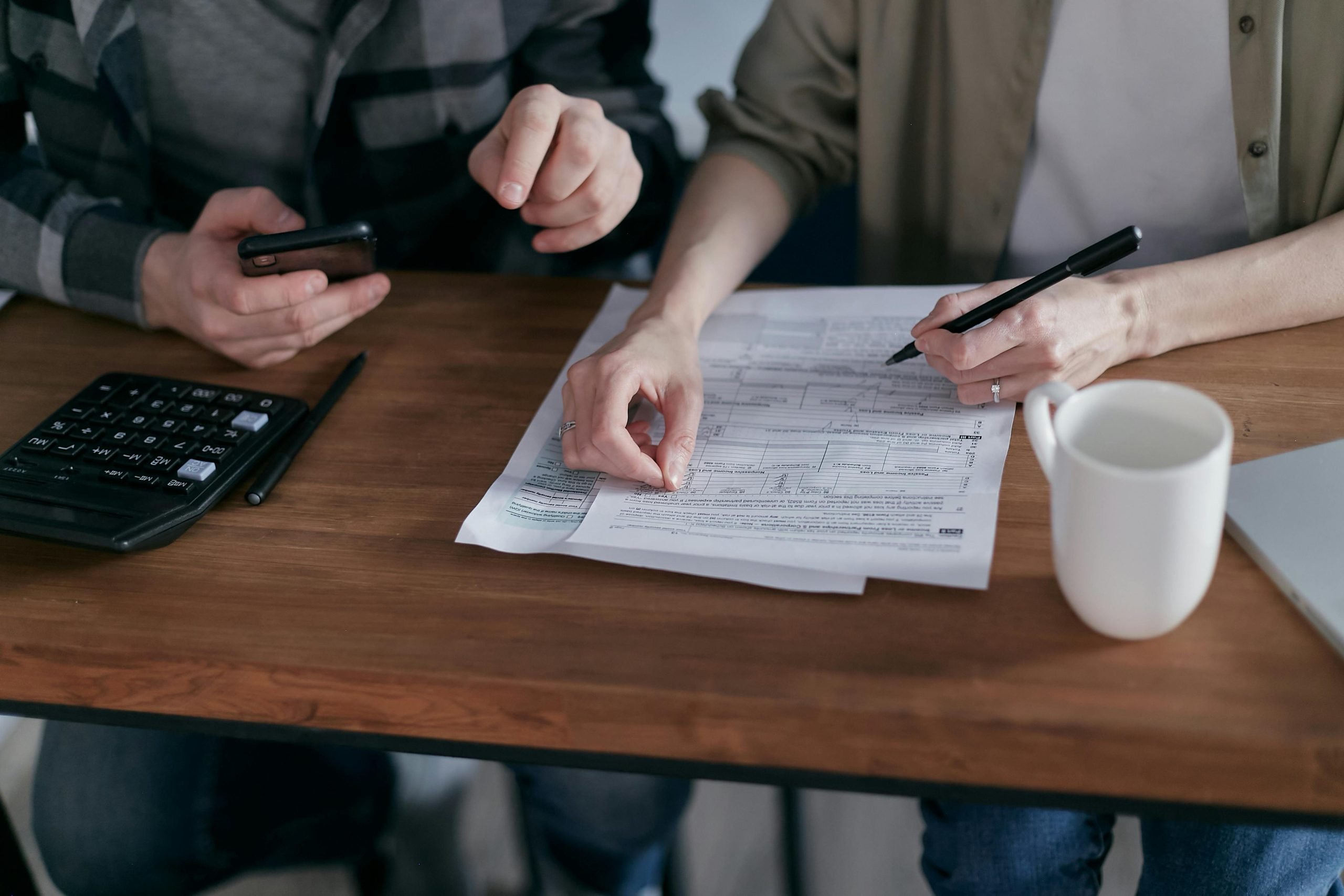 Navigating Financial Conversations in Love