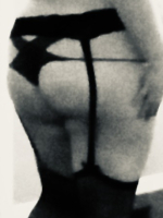 CurvyHousewife
