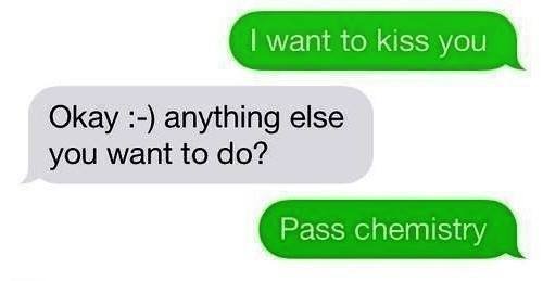 sexting Kisses and Chemistry
