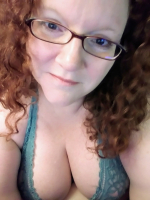 BBW housewife watching porn and I want to hear you play