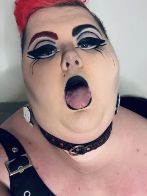 Such a slut for all sorts of cum
